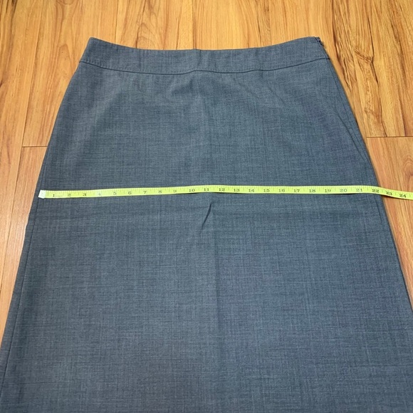 Escada Sport Grey Wool Lined Midi Skirt - Picture 9 of 11